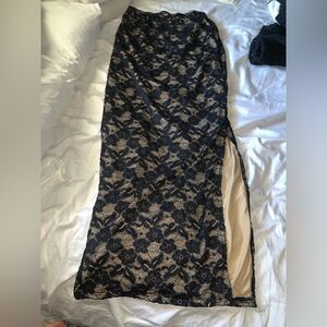 LACE SKIRT ‼️